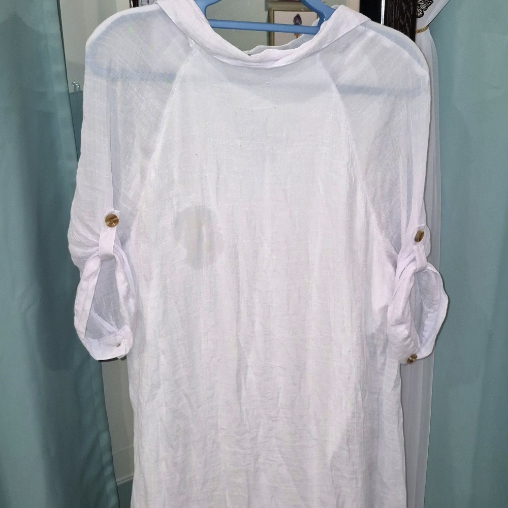 Mlle Gabrielle White Dress with Brown Buttons, A Lining & Front Pocket . - Picture 4 of 5